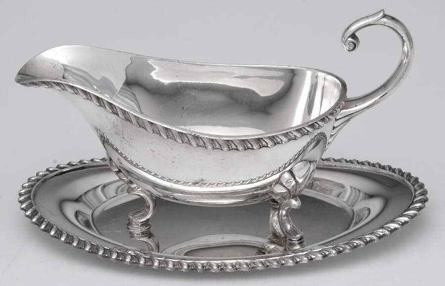 Silverplate Hollowware Gravy Boat & Underplate by Crescent Silverware-1