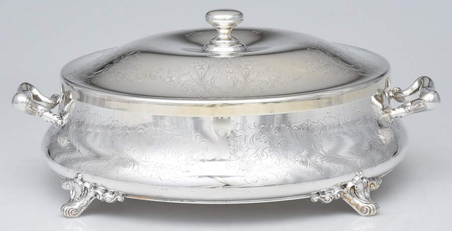 383 (Silverplate, Hollowware) 8" Round Covered Vegetable by Forbes-1