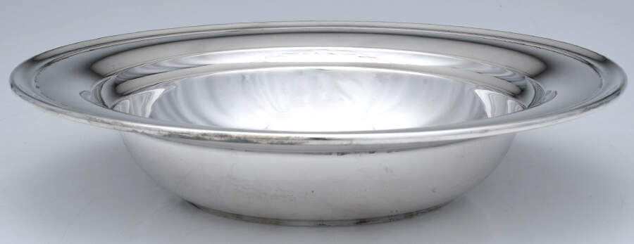 Salem (Sterling, Hollowware) 9" Round Vegetable Bowl by Gorham Silver-1