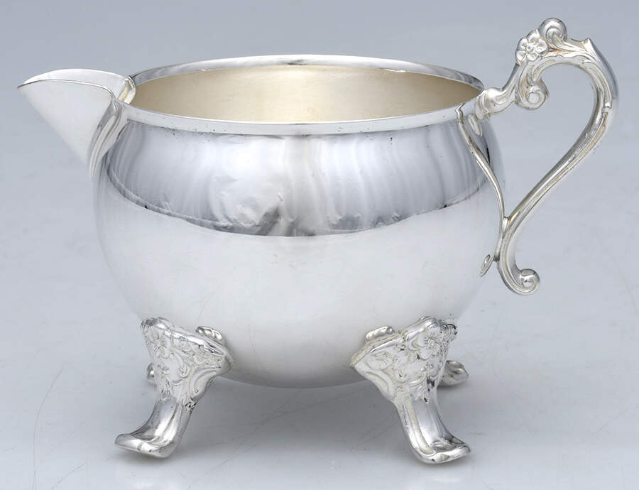 GS152 (Silverplate, Hollowware) Creamer by Gorham Silver-1