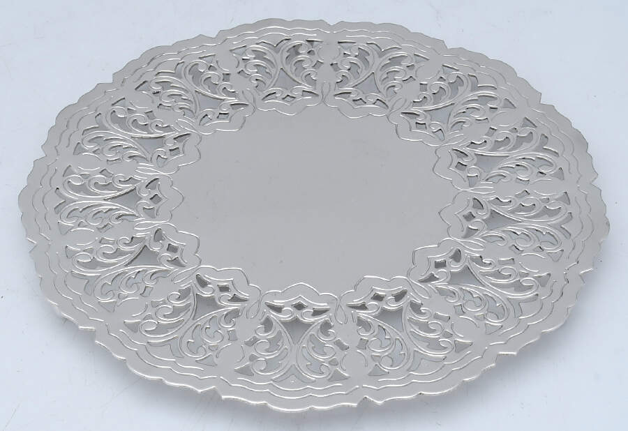 380 (Silverplate, Hollowware) Trivet by Gentry Silver-1