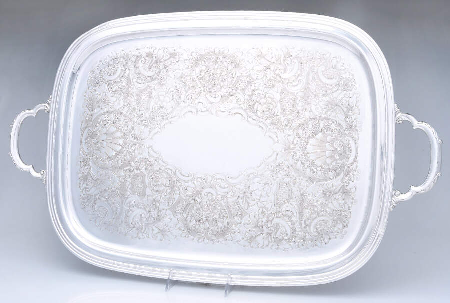 Georgian Castle (Silverplate, Hollowware) Large Silverplate Waiter Tray by International Silver-1
