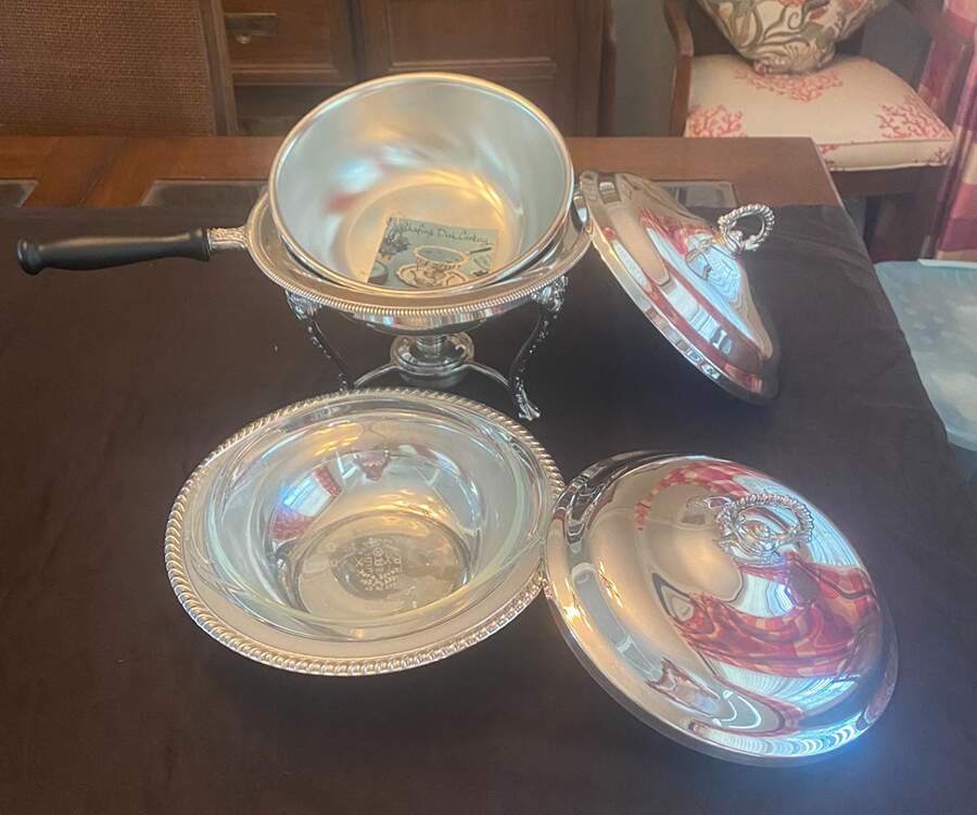 Exquisite (Silverplate, Hollowware) Chafing Dish W/Lid,Burner,Stand&Underplate by International Silver-1