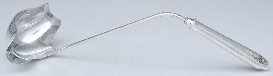 Heraldic (Silverplate, Hollowware) Punch Ladle Solid Piece by International Silver-1