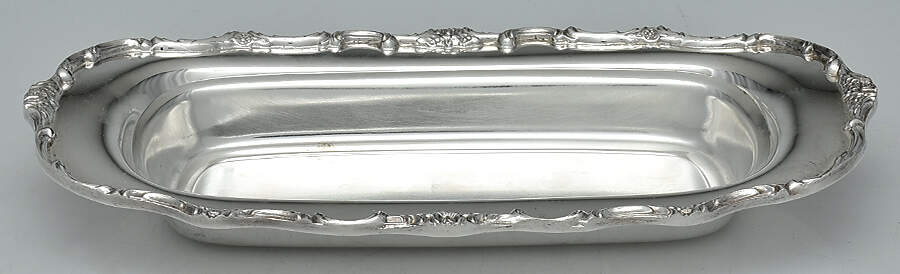 Wellington (Silverplate, Hollowware, Floral&Scroll) 1/4 Pound Butter No Lid by International Silver-1