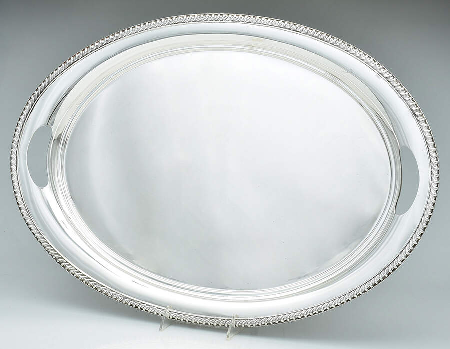 English Gadroon (Sterling, Hollowware) Large Waiter Tray by International Silver-1