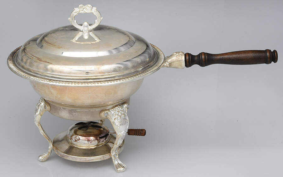 6044 (Silverplate, Hollowware) Silverplate Chafing Dish by International Silver-1