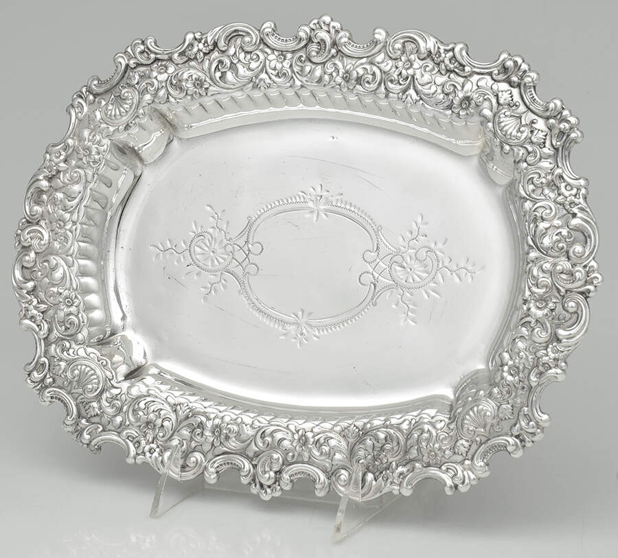 01004 (Silverplate, Hollowware) 12" Bread Tray by International Silver-1