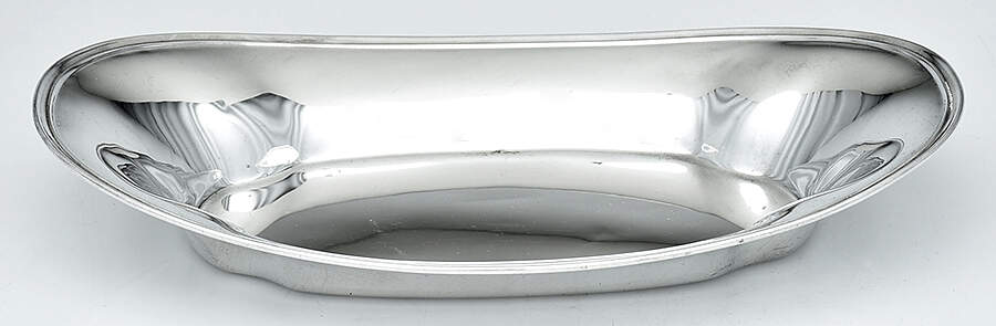 J24-4 (Sterling, Hollowware) 10" Bread Tray by International Silver-1