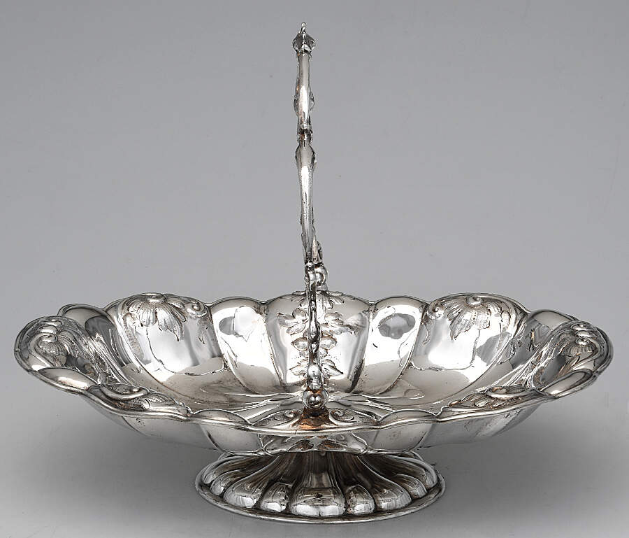 INS680 (Silverplate, Hollowware) 13" Handled Basket by International Silver-2