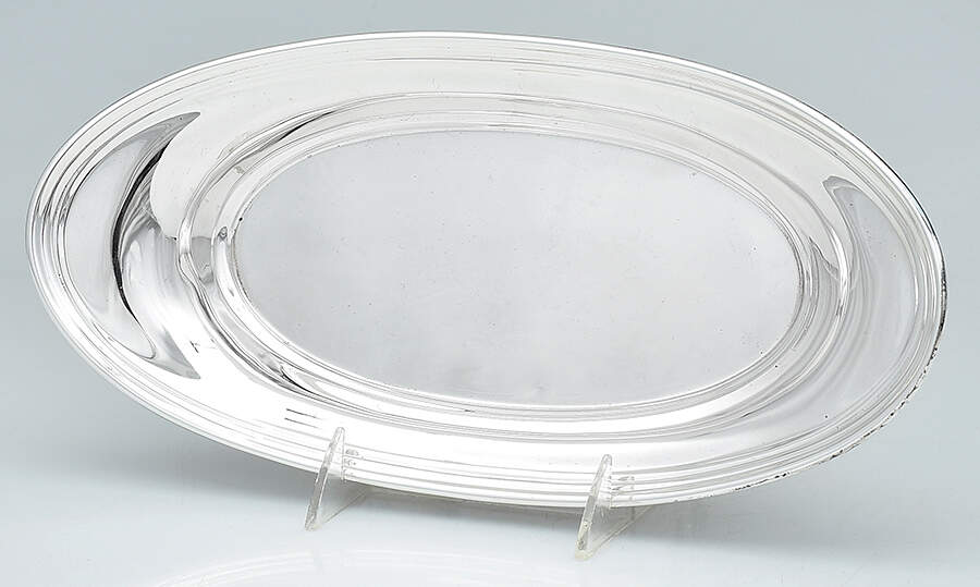 0350 (Sterling, Hollowware) 12" Bread Tray by International Silver-1