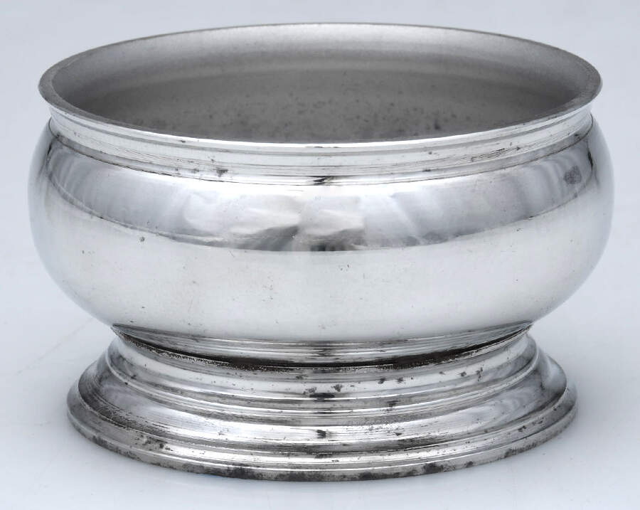 Williamsburg (Pewter, Hollowware) Open Salt Dish Individual by Kirk Stieff-1