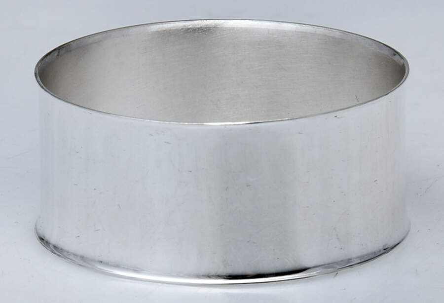 780 (Sterling, Hollowware) Sterling Napkin Ring by Lunt Silver-1
