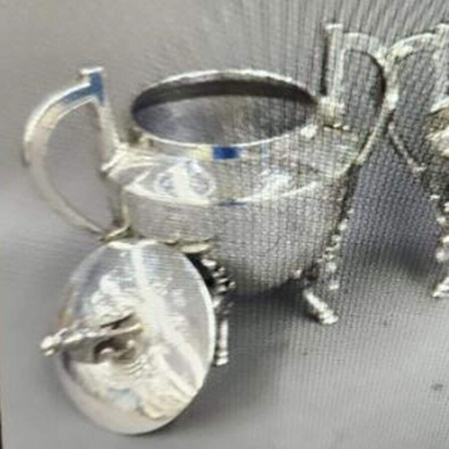 1874 (Silverplate, Hollowware) Sugar Bowl & Lid by Meriden Britannia -1