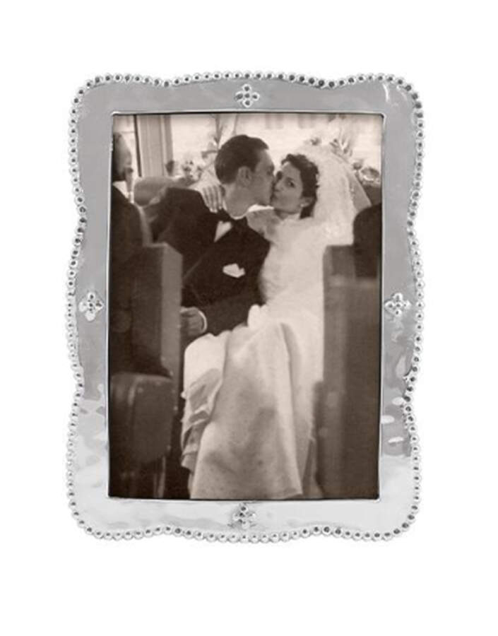 Sueno (Aluminum, Hollowware) 5" X 7" Picture Frame by Mariposa-1