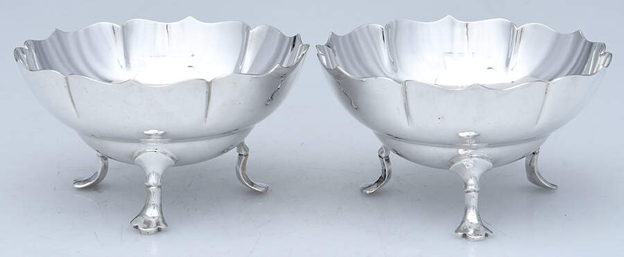 W14875 (Silverplate, Hollowware) Nut Dish - Set of 2 by Mappin & Webb-1