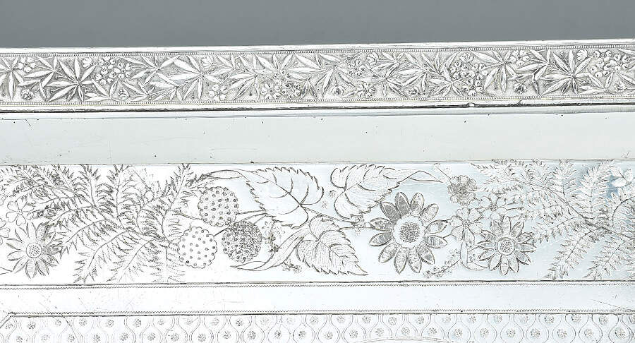 4526 (Silverplate, Hollowware) Large Silverplate Waiter Tray by Meriden Britannia -3