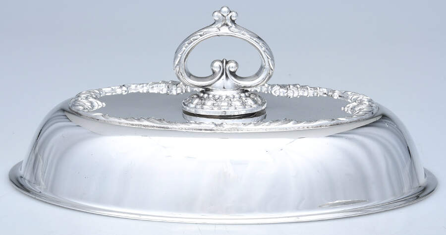 King Edward (Silverplate, Hollowware) 11" Oval Divided Vegetable (Top) by National Silver Co-1
