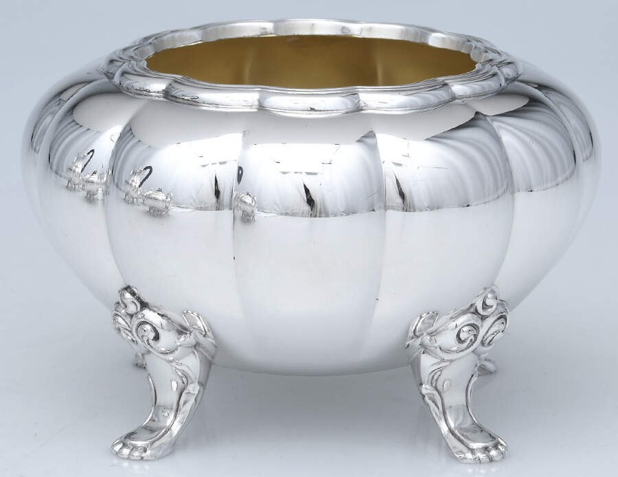 Melon-Plain (Silverplate, Hollowware) Waste Bowl by Oneida Silver-1