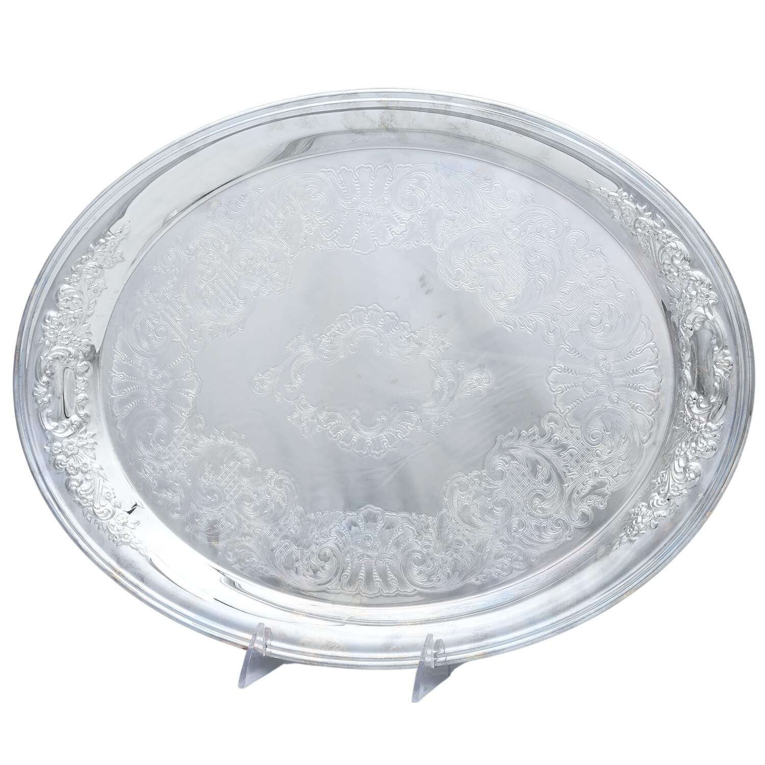 Castle Court (Silverplate, Hollowware) 16" Oval Serving Platter by Oneida Silver-1