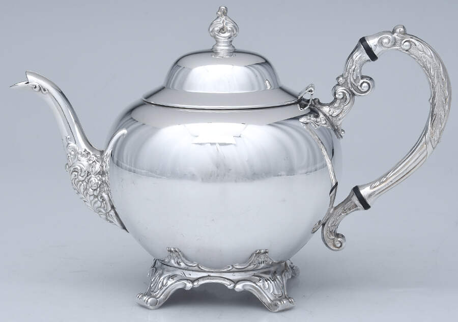 2378 (Silverplate, Hollowware) Teapot by Oneida Silver-1