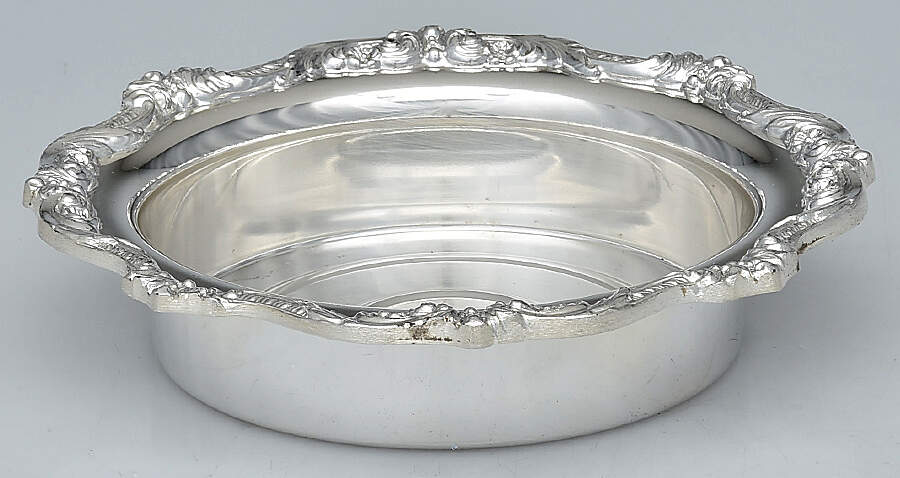 Old English (Silverplate, Hollowware) Wine Bottle Coaster by Poole Silver -1
