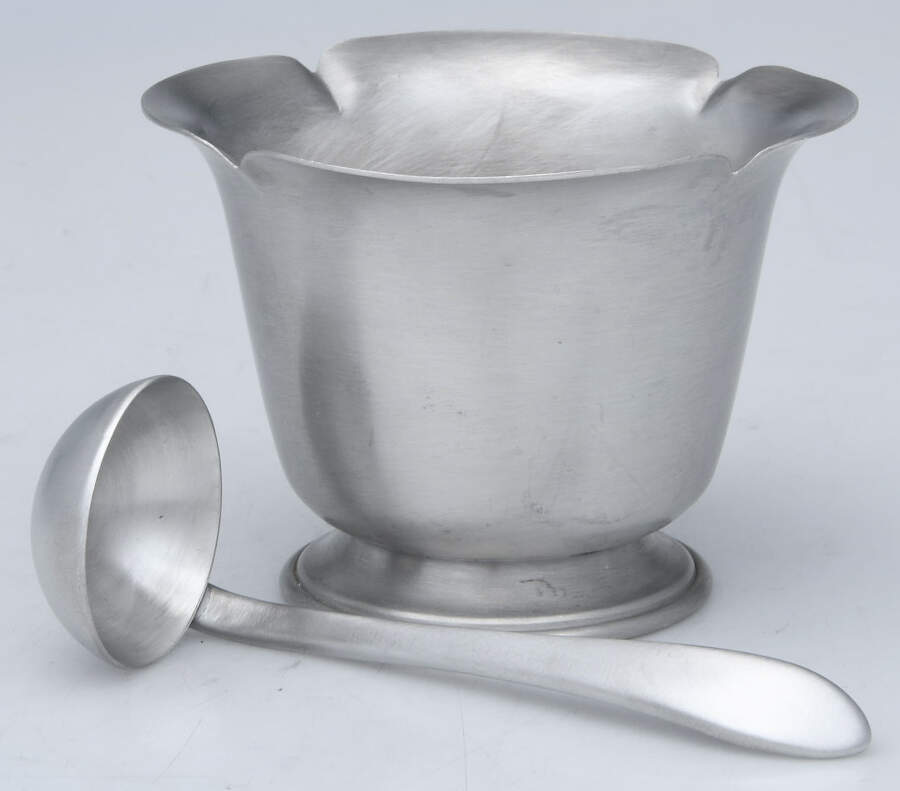 Yorktowne Mayonnaise & Ladle by Pfaltzgraff-1