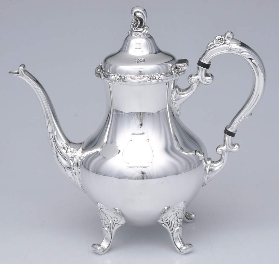 Tara Hall (Silverplate, Holloware) Teapot by Reed & Barton-1