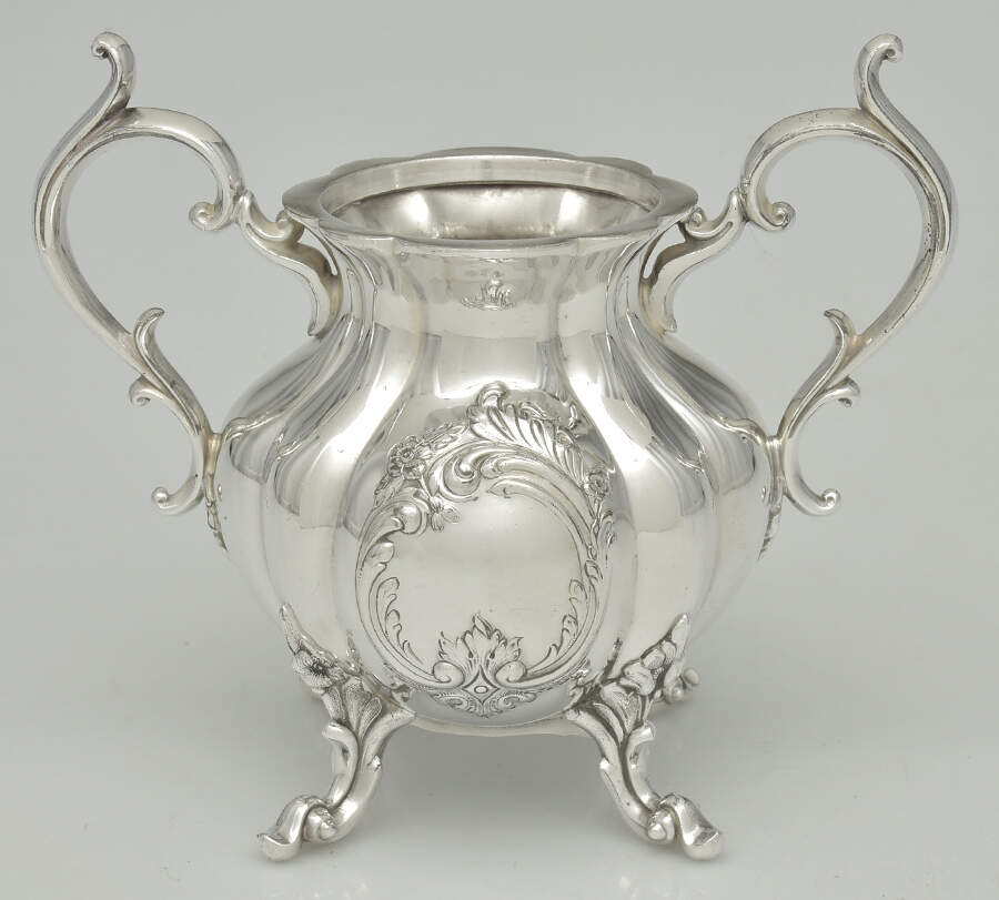The Winthrop (Shield, Silverplate) Sugar Bowl No Lid by Reed & Barton-1