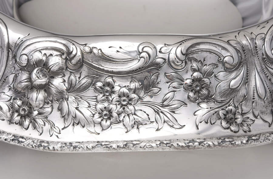 575A (Sterling, Hollowware) 14" Rolled Edge Centerpiece by Reed & Barton-2