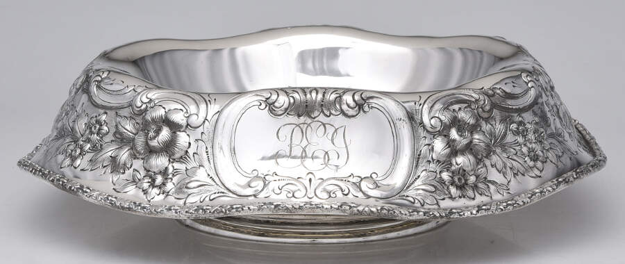 575A (Sterling, Hollowware) 14" Rolled Edge Centerpiece by Reed & Barton-1