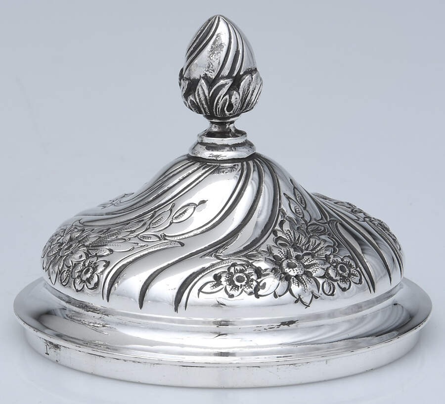Devonshire (Sterling, Hollowware) Lid for Sugar Bowl by Reed & Barton-1