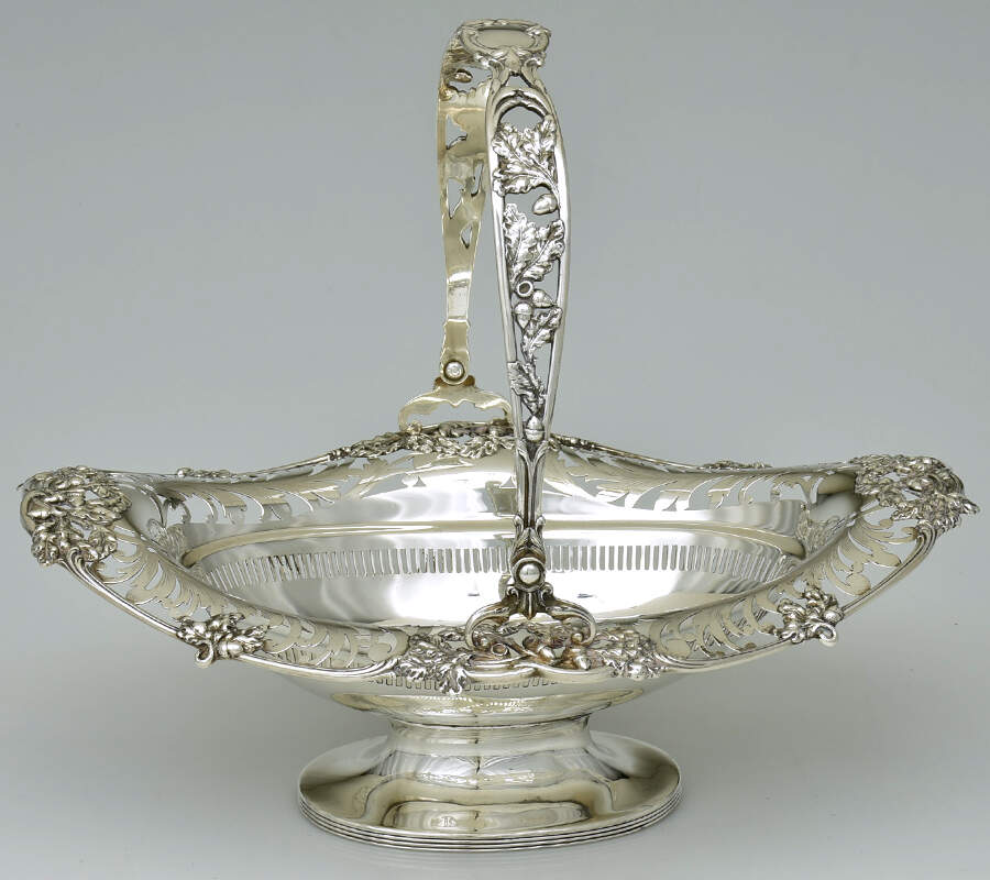205 (Sterling, Hollowware) 15" Handled Oval Footed Centerpiece by Reed & Barton-1