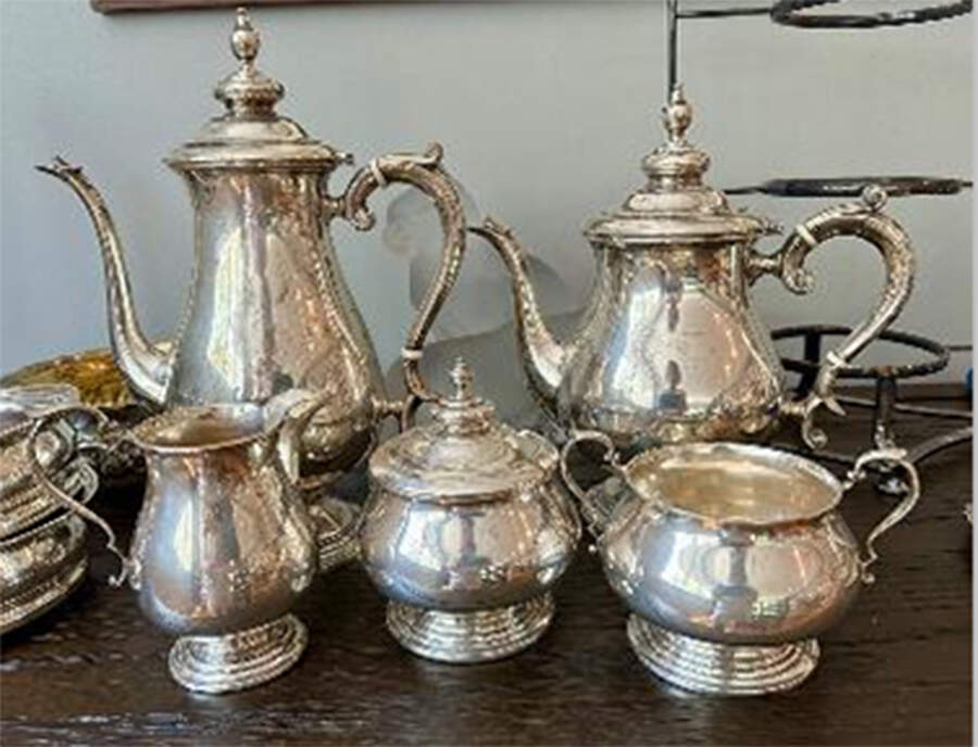 X555 (Sterling, Hollowware) 5 Piece Tea Set (SCP, STP, SCR, SSU, SWB) by Reed & Barton-1