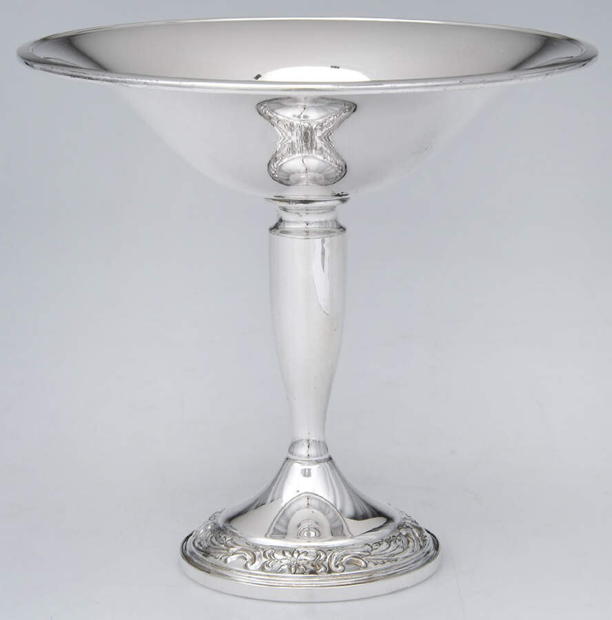 Old Master (Sterling, Hollowware, Towle Mark) Weighted Round Compote (Height X Width) by Towle Silver-1