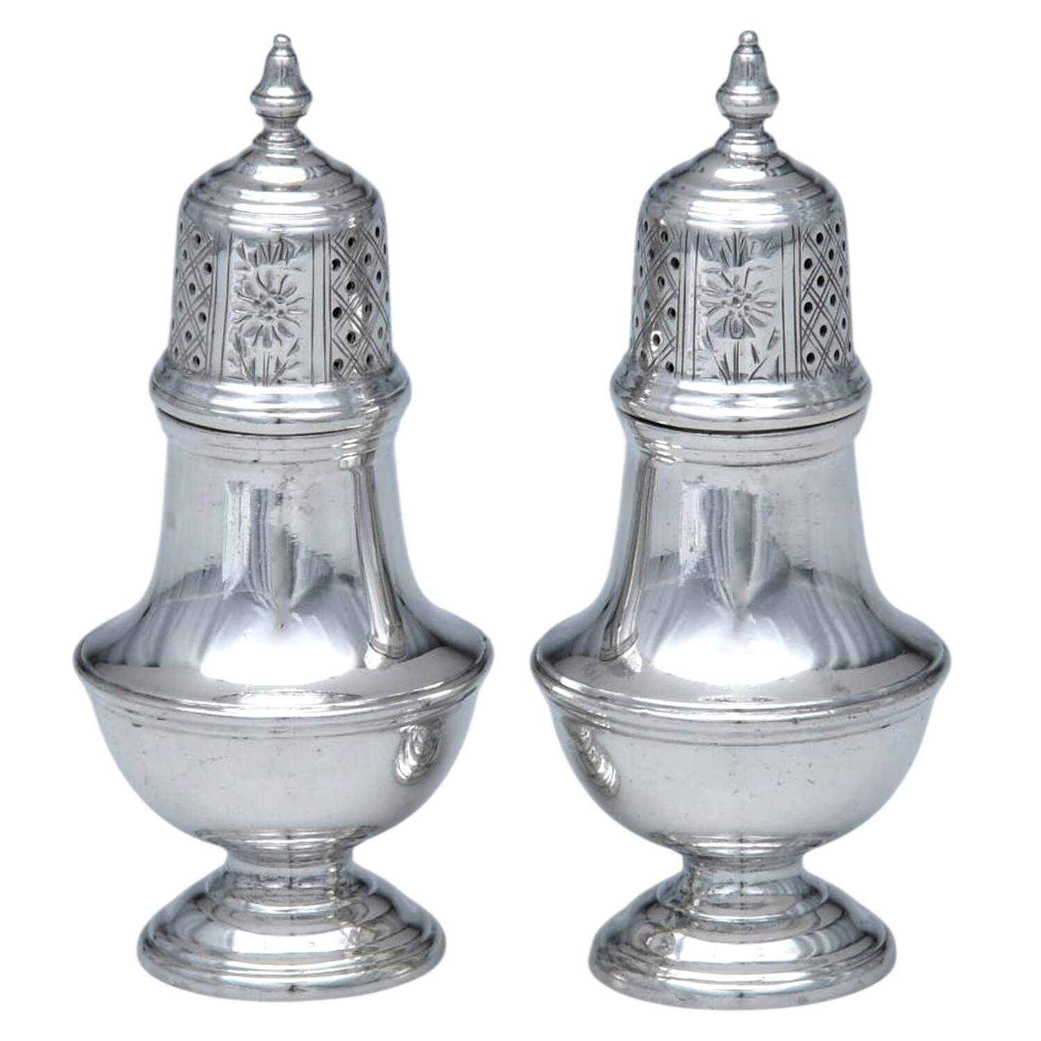 TBY5 (Sterling, Hollowware) Salt and Pepper Set by Thomas Bradbury&Sons-1