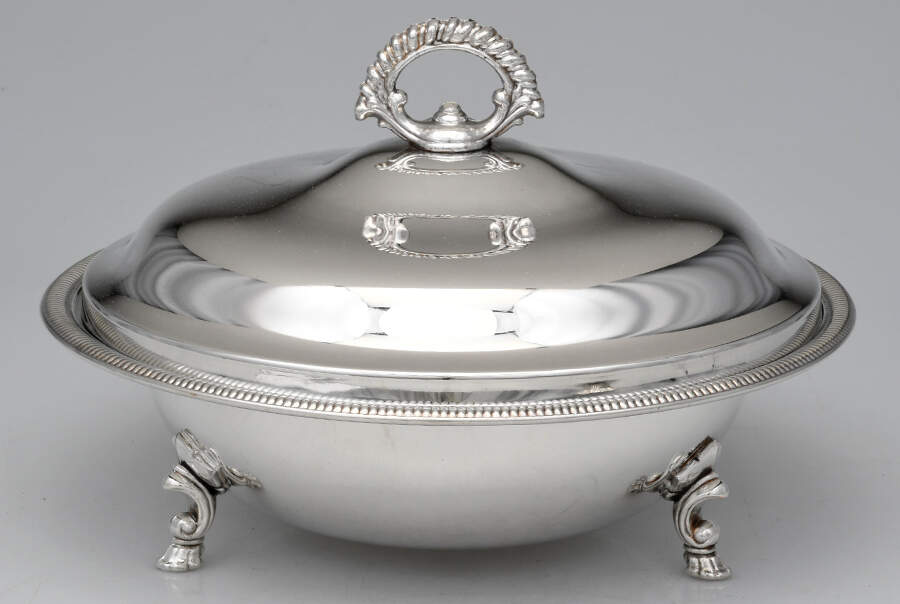 Silverplate Hollowware Round Covered Vegetable by Unknown Manufacturer-1