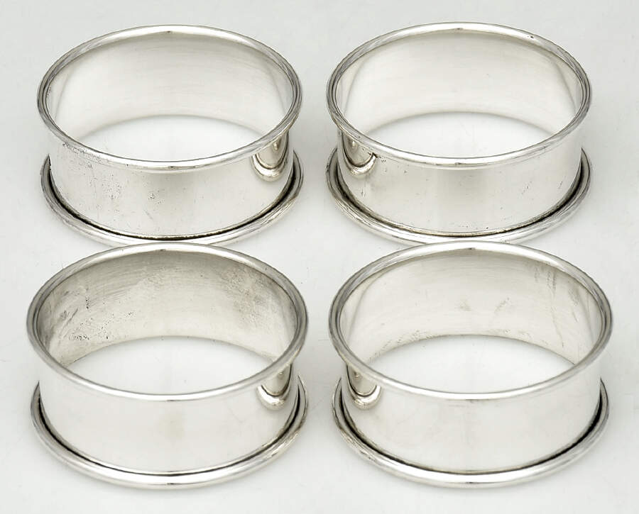 Sterling Hollowware Round Napkin Ring - Set of 4 by Web Silver-1