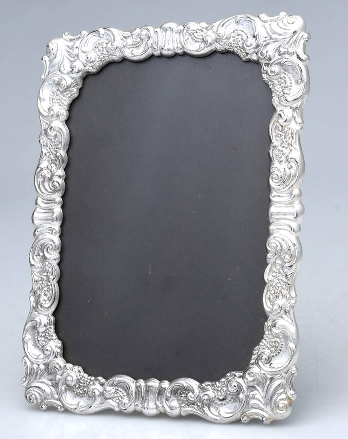 Baroque (Silverplate, Hollowware, Older) Frame-Holds 5" X 7" by Wallace Silver-1