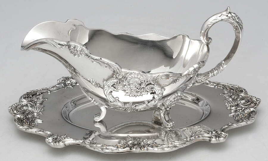 Christopher Wren (Silverplate, Hollowware) Plated Gravy Boat & Underplate by Wallace Silver-1