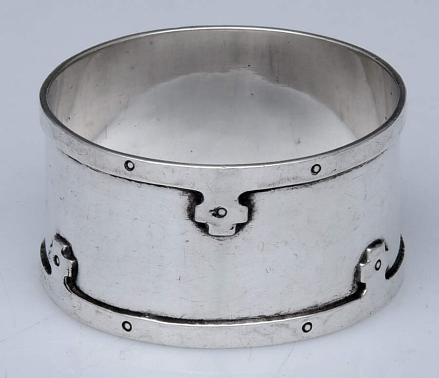 Carmel (Sterling, 1912, Hollowware) Napkin Ring by Wallace Silver-1