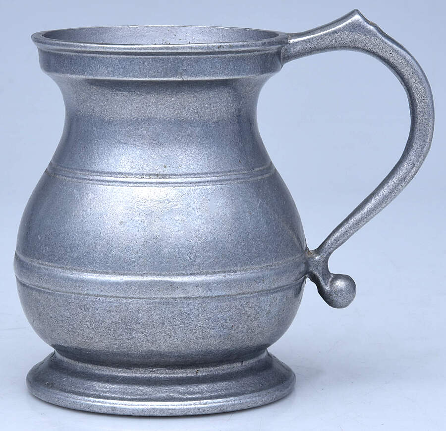 Plough Tavern (Armetale, Hollowware, Satin) 1 Quart Measure by Wilton Armetale-1