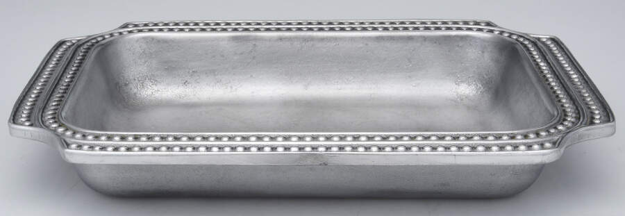 Flutes & Pearls (Pewter, Hollowware) 14" Rectangular Baker by Wilton Armetale-1