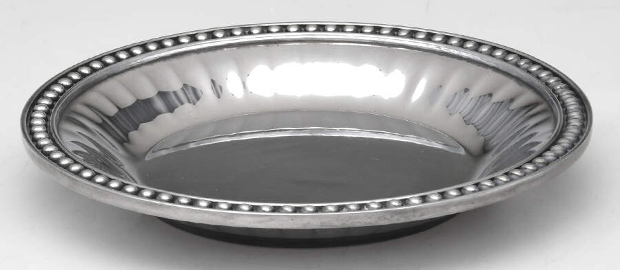 Flutes & Pearls (Pewter, Hollowware) 8' Round Cheese Tray by Wilton Armetale-1