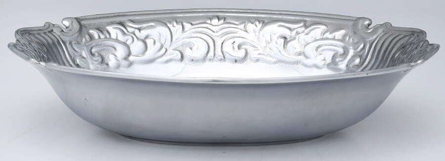 Viceroy (Armetale, Hollowware) 12" Oval Bowl by Wilton Armetale-1