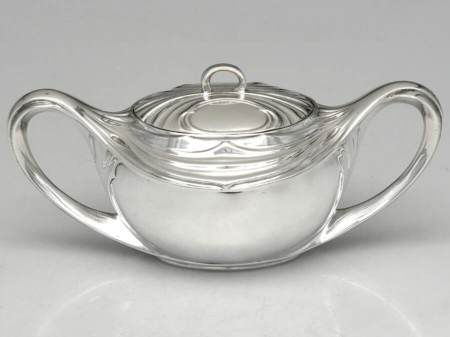 WMF221 (Silverplate, Hollowware) Sugar Bowl & Lid by WMF Flatware-1