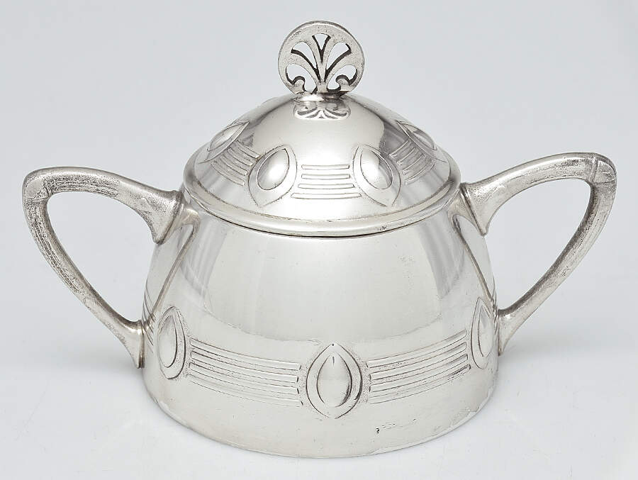 WMF222 (Silverplate, Hollowware) Sugar Bowl & Lid by WMF Flatware-1