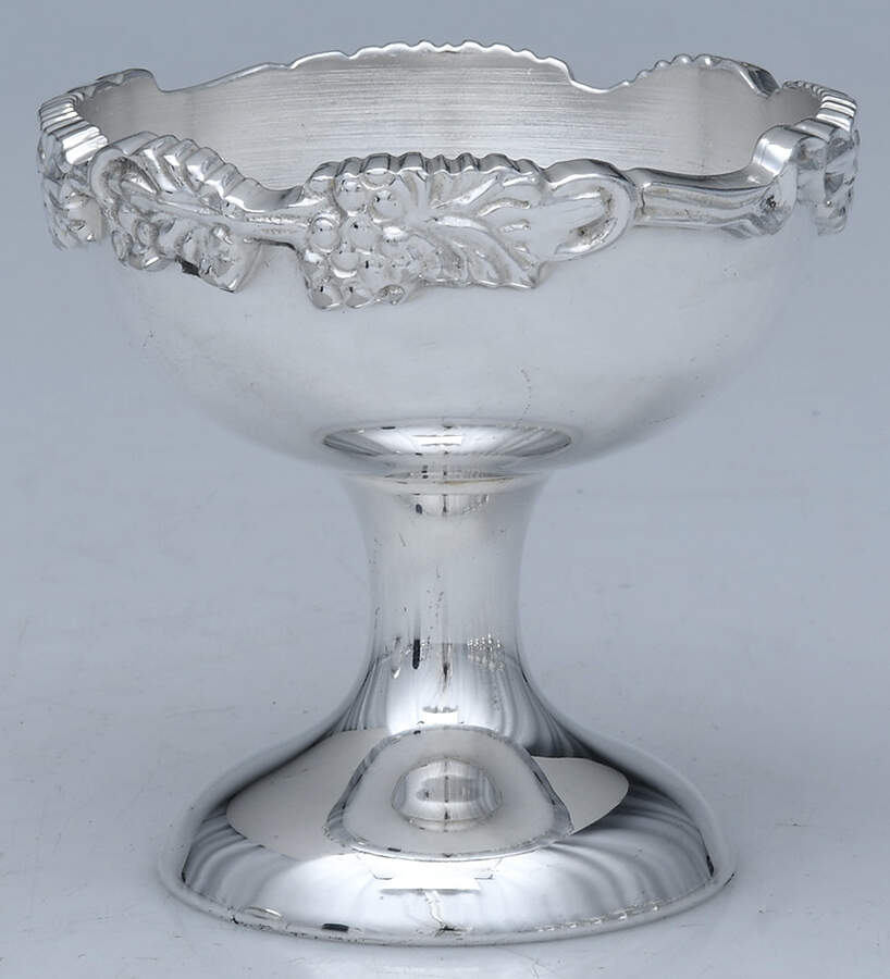 WDO2 (Silverplate, Hollowware) Punch Cup by Windsor (Chile)-1