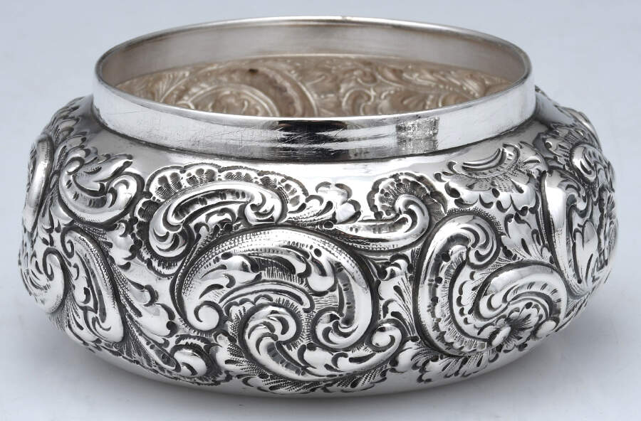 Repousse (Sterling, Hollowware) Solid Powder Box No Lid by Wilcox & Eversten-1