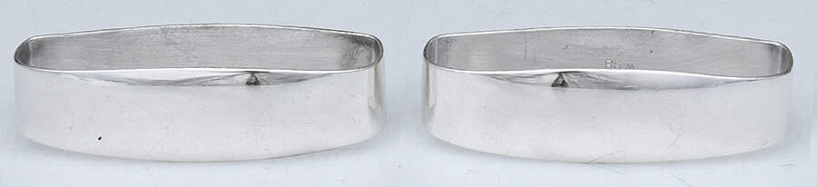W38 (Sterling, Hollowware) (Set of 2) Oblong Napkin Rings by Watson-1